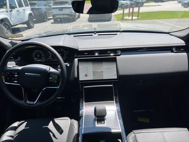 2026 Land Rover Range Rover Velar P400 Dynamic SE