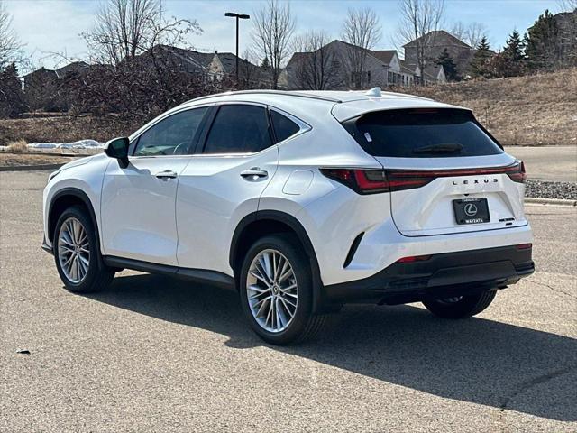 2025 Lexus NX 350h Premium