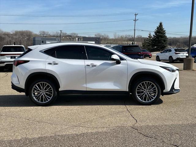 2025 Lexus NX 350h Premium