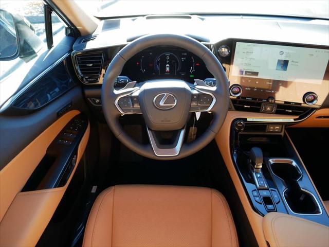 2025 Lexus NX 350h Premium
