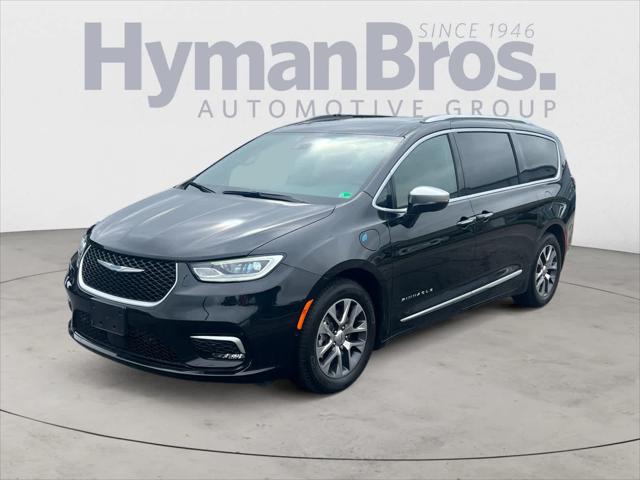 2021 Chrysler Pacifica Hybrid Pinnacle