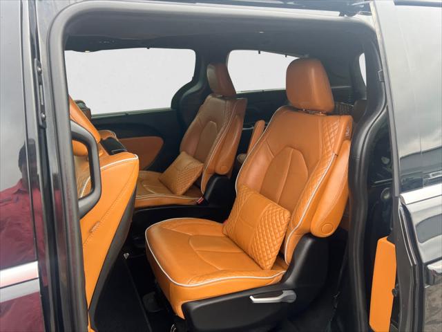 2021 Chrysler Pacifica Hybrid Pinnacle