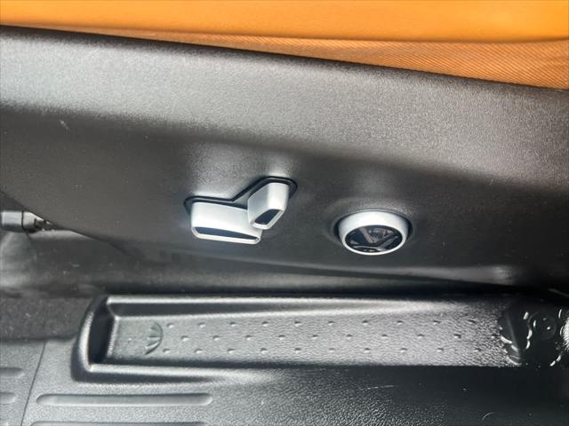 2021 Chrysler Pacifica Hybrid Pinnacle