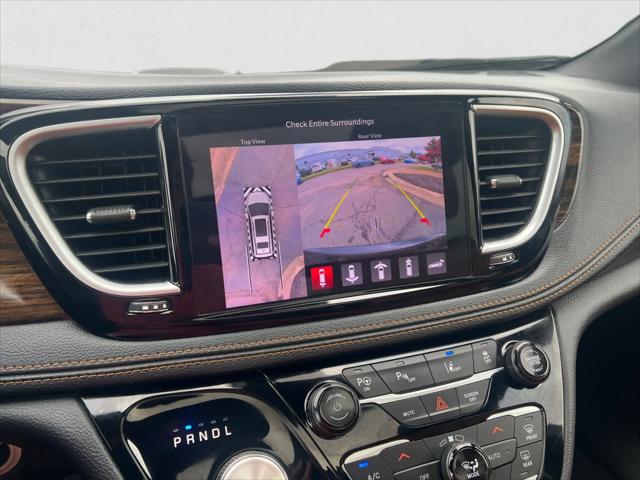 2021 Chrysler Pacifica Hybrid Pinnacle