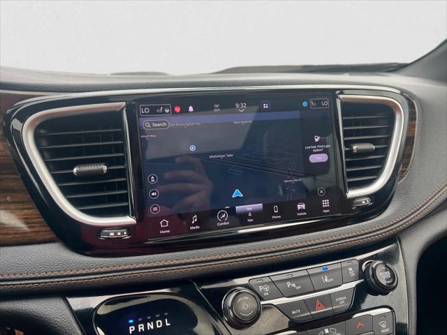 2021 Chrysler Pacifica Hybrid Pinnacle