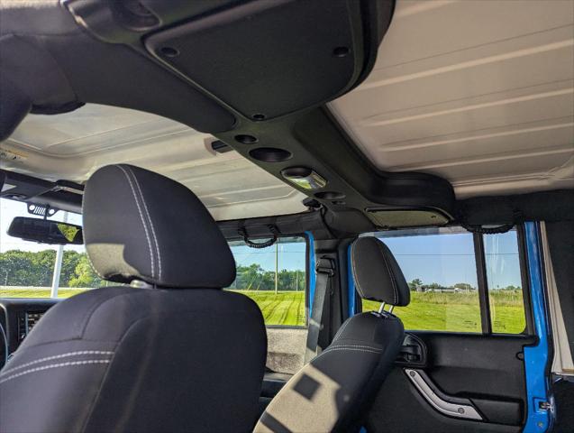 Used 2015 Jeep Wrangler Unlimited For Sale in Jackson, MI