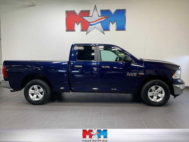 2017 RAM 1500 SLT Quad Cab 4x4 64 Box