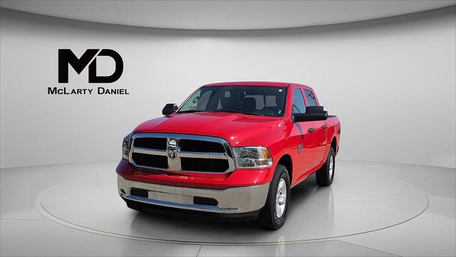 2023 RAM 1500 Classic SLT Crew Cab 4x4 57 Box