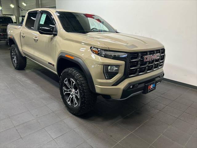 2023 GMC Canyon 4WD Crew Cab Short Box AT4