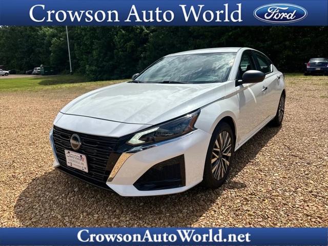 2024 Nissan Altima SV FWD