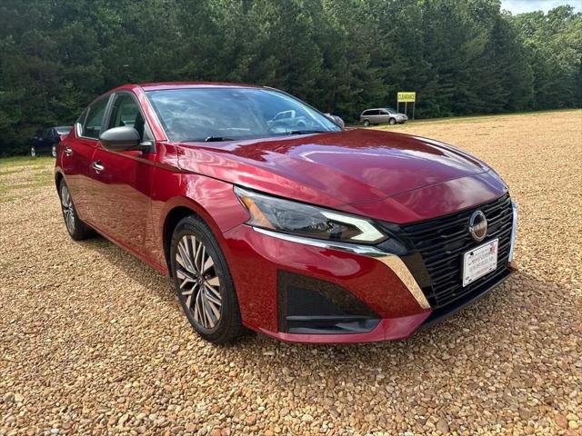 2024 Nissan Altima SV FWD