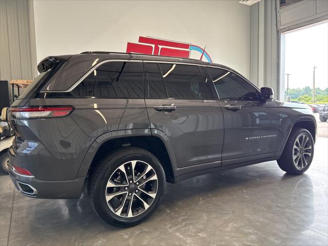 2023 Jeep Grand Cherokee Overland 4x4