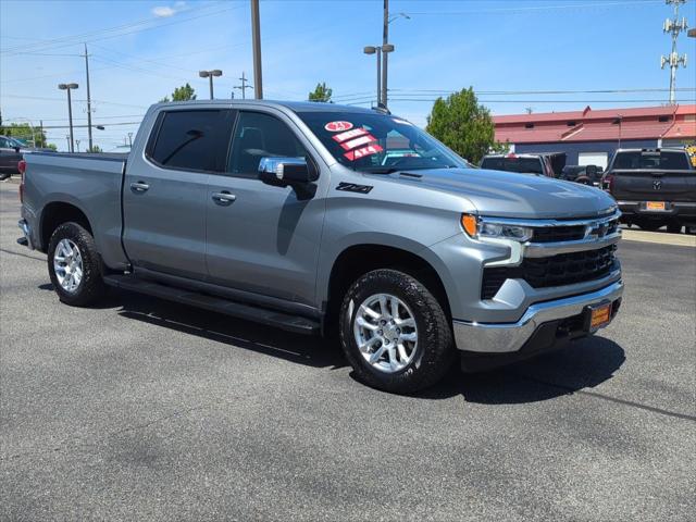 2023 Chevrolet Silverado 1500 4WD Crew Cab Standard Bed LT