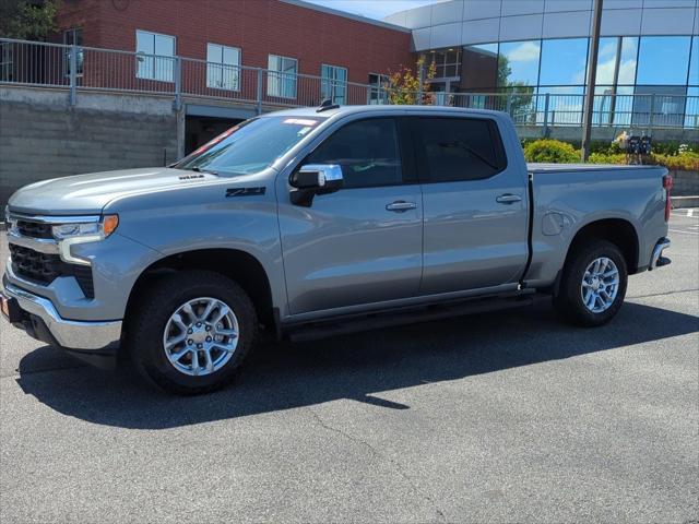 2023 Chevrolet Silverado 1500 4WD Crew Cab Standard Bed LT