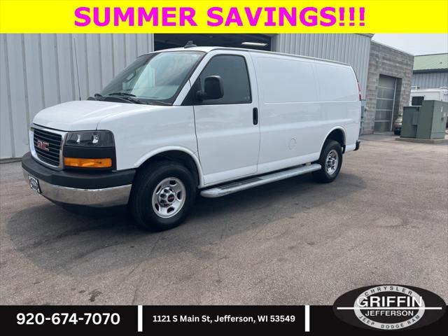 2022 GMC Savana Cargo RWD 2500 Regular Wheelbase Work Van