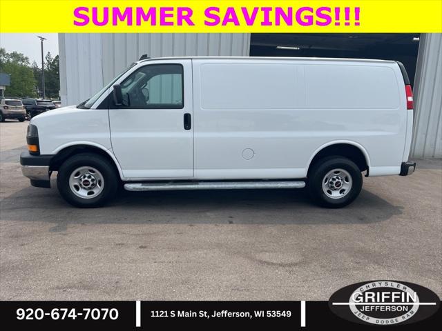 2022 GMC Savana Cargo RWD 2500 Regular Wheelbase Work Van