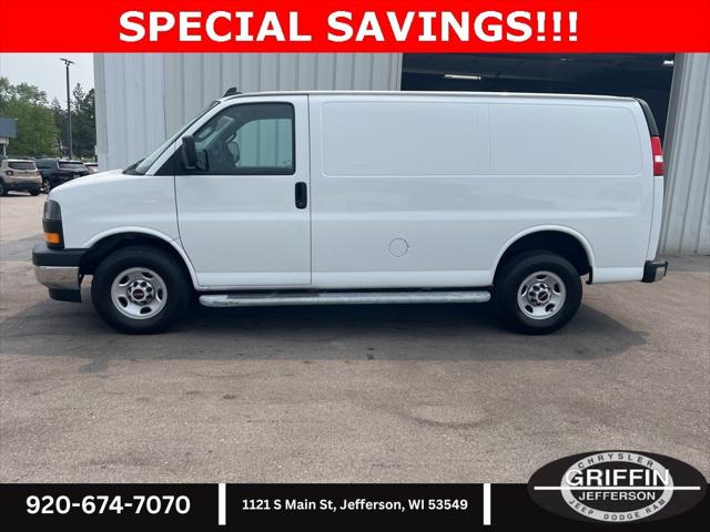 2022 GMC Savana Cargo RWD 2500 Regular Wheelbase Work Van
