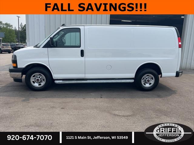 2022 GMC Savana Cargo RWD 2500 Regular Wheelbase Work Van