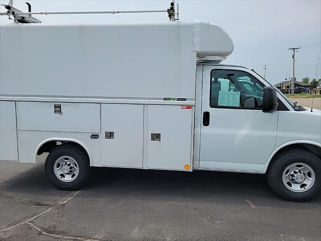 2019 Chevrolet Express Cutaway Work Van