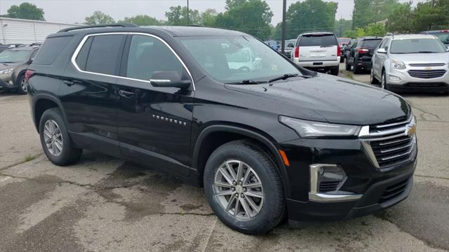 Used 2023 Chevrolet Traverse 1LT with VIN 1GNERGKW1PJ122240 for sale in Waterford, MI