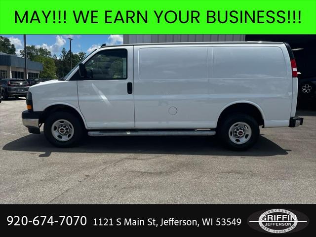 2022 GMC Savana Cargo RWD 2500 Regular Wheelbase Work Van