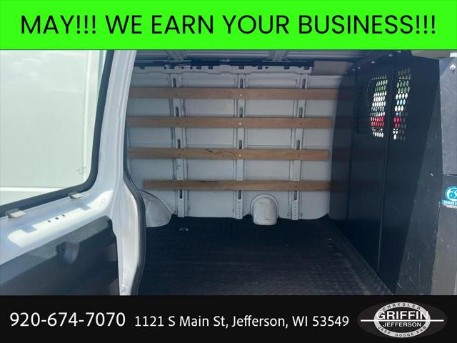 2022 GMC Savana Cargo RWD 2500 Regular Wheelbase Work Van