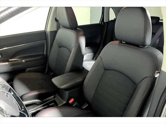 2025 Mitsubishi Outlander Sport 2.0 SE AWC