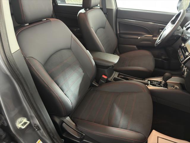 2025 Mitsubishi Outlander Sport 2.0 SE AWC
