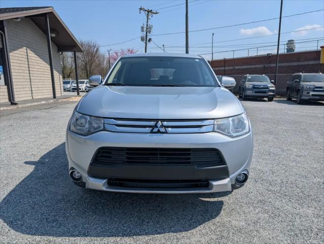 2015 Mitsubishi Outlander SE