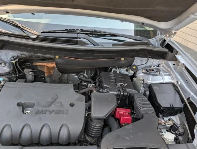 2015 Mitsubishi Outlander SE