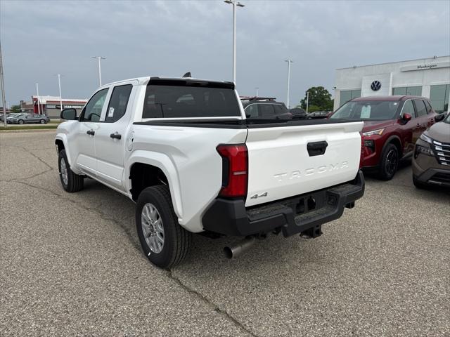 2025 Toyota Tacoma SR 4WD