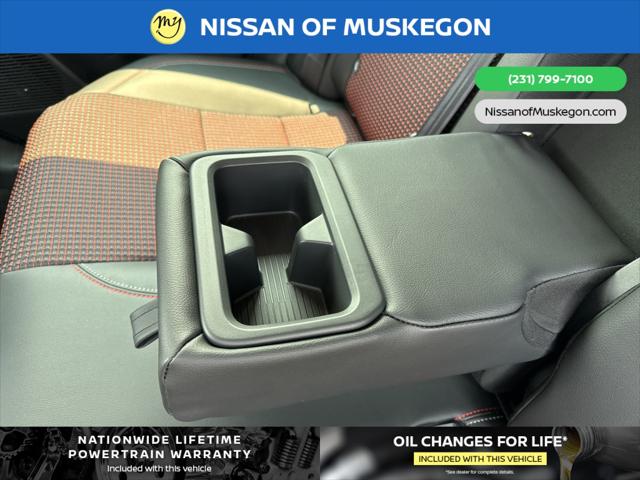 2025 Nissan Kicks SR Intelligent AWD