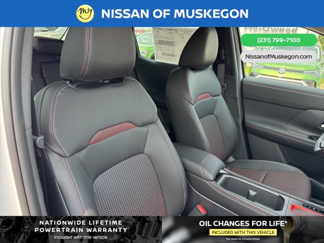 2025 Nissan Kicks SR Intelligent AWD