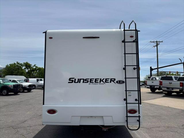 2022 Ford E-450 Cutaway 2850LE Ford