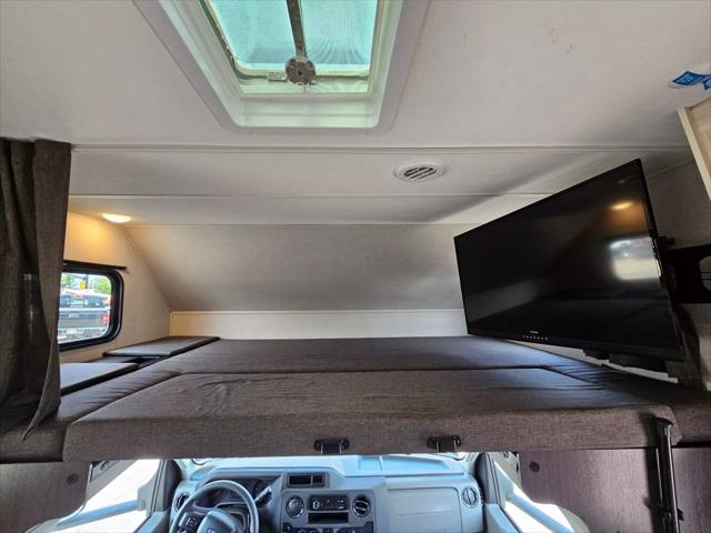 2022 Ford E-450 Cutaway 2850LE Ford