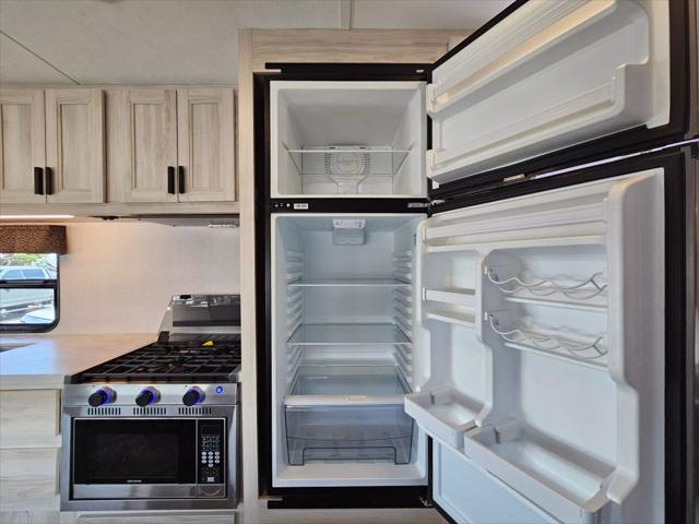 2022 Ford E-450 Cutaway 2850LE Ford