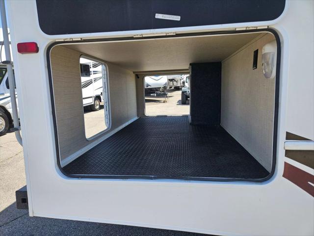 2019 Ford E-450 Cutaway 29XK