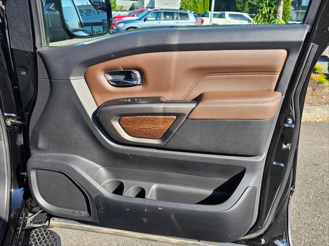 2023 Nissan Titan Crew Cab Platinum Reserve 4x4