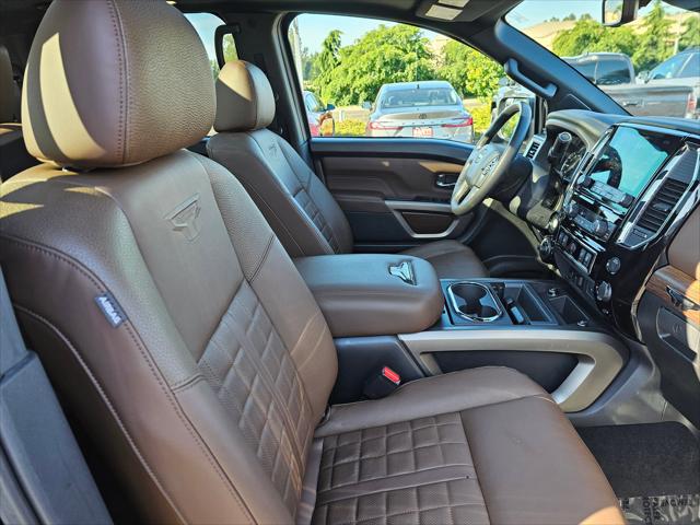 2023 Nissan Titan Crew Cab Platinum Reserve 4x4
