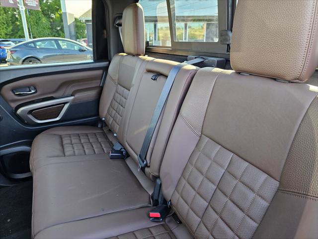 2023 Nissan Titan Crew Cab Platinum Reserve 4x4