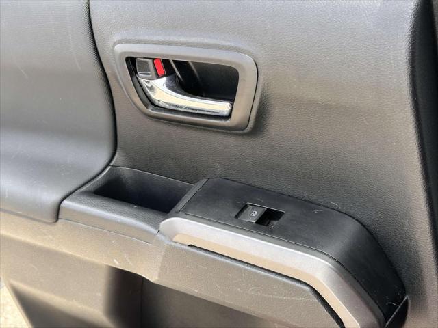 2023 Toyota Tacoma SR V6 [18]