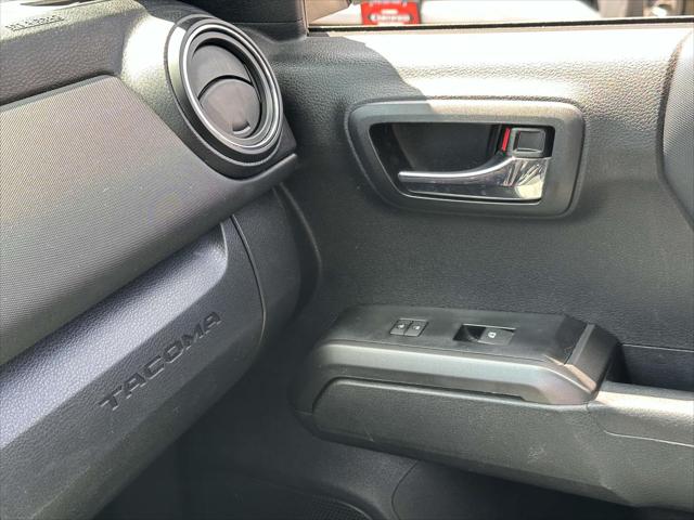 2023 Toyota Tacoma SR V6 [22]