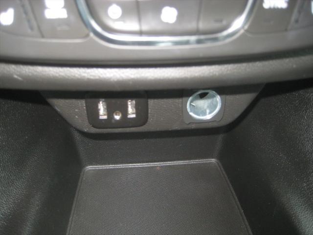 2021 Chevrolet Traverse FWD LT Cloth