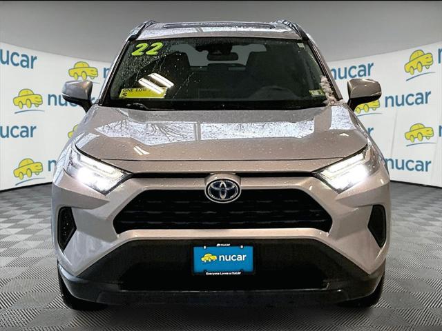 2022 Toyota RAV4 Hybrid XLE