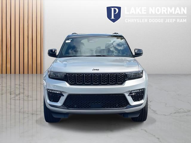 2025 Jeep Grand Cherokee GRAND CHEROKEE SUMMIT RESERVE 4X4
