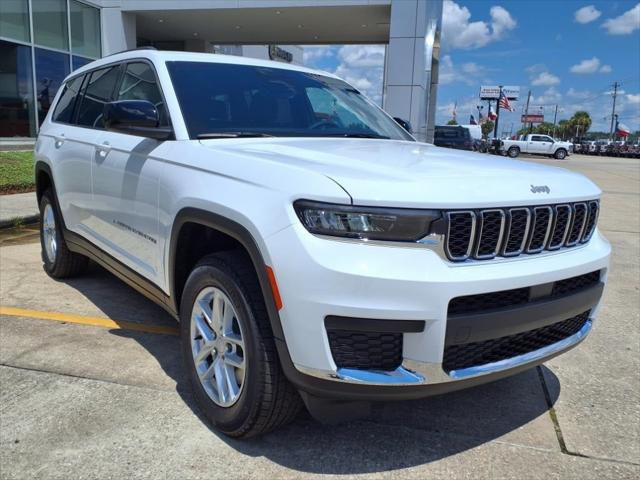 2025 Jeep Grand Cherokee GRAND CHEROKEE L LAREDO X 4X2