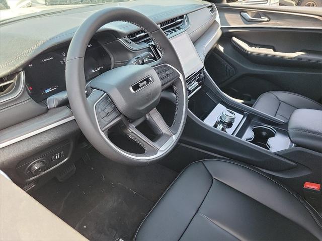 2025 Jeep Grand Cherokee GRAND CHEROKEE LIMITED 4X4 2025 Jeep Grand Cherokee GRAND CHEROKEE LIMITED 4X4