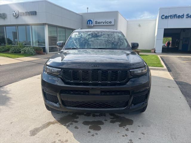 2025 Jeep Grand Cherokee GRAND CHEROKEE L ALTITUDE 4X4 2025 Jeep Grand Cherokee GRAND CHEROKEE L ALTITUDE 4X4