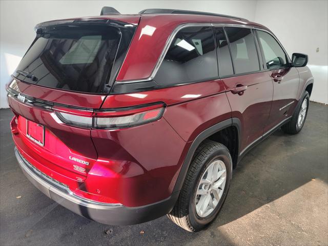 2025 Jeep Grand Cherokee GRAND CHEROKEE LAREDO X 4X4