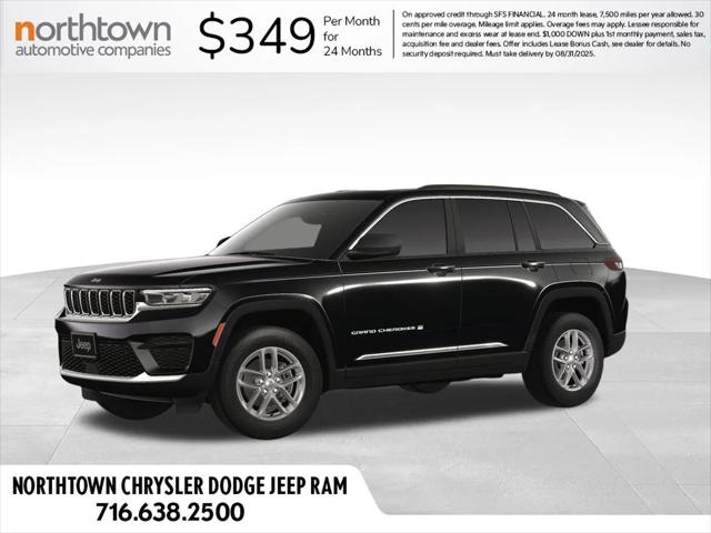 2025 Jeep Grand Cherokee GRAND CHEROKEE LAREDO X 4X4